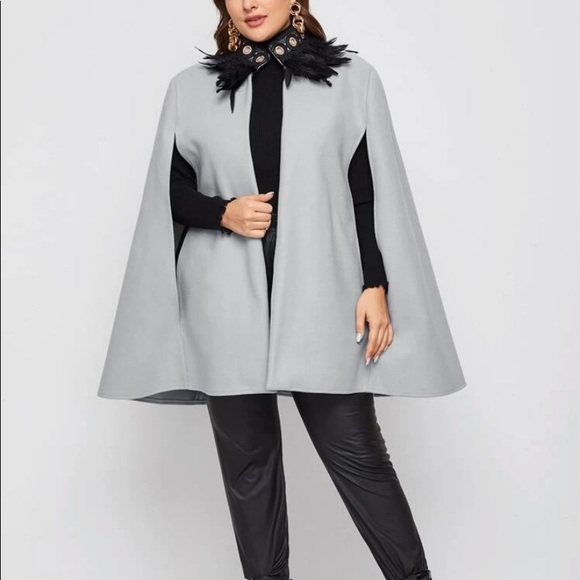 Beautiful woman cape coat - Picture 2 of 9